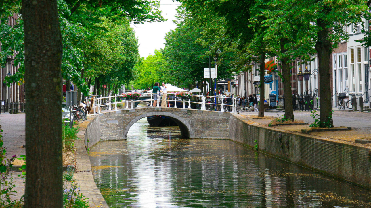 A small bridge over an cannal in the historic center of Delft, The Netherlands.