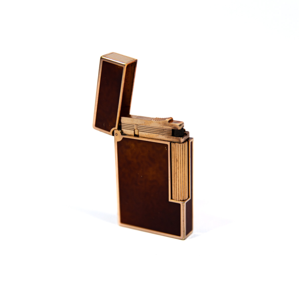 Vintage Authentic 24k Gold plated Ligne 2 ST Dupont Lighter in fire-brown Lacquer 1990s