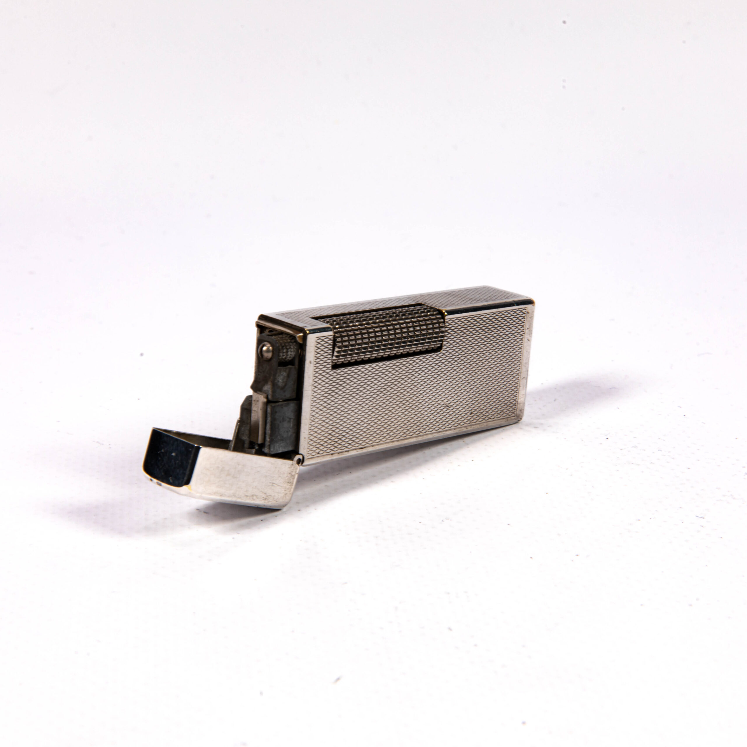 洋書 ganutell Vintage Silver Plated Dunhill Rollagas Lighter 1967 - The