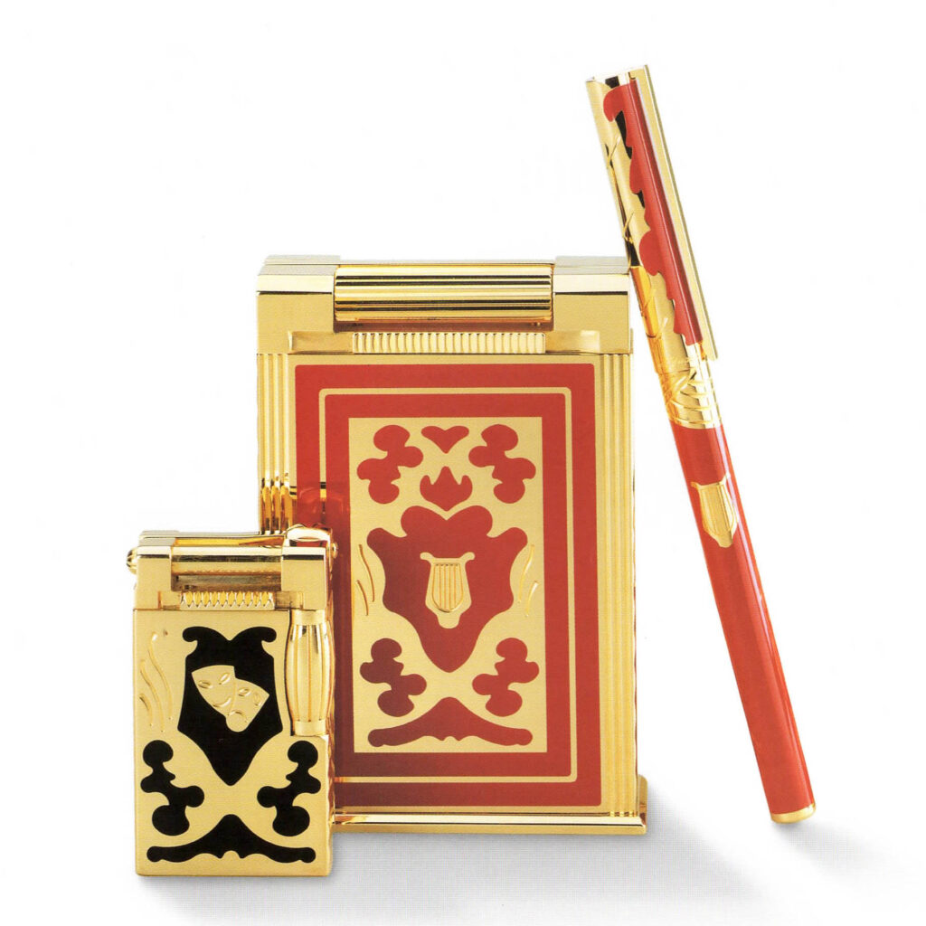 S.T. Dupont Teatro limited edition 1997 in red and black lacquer with table lighter and pen